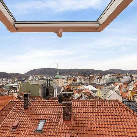 Det Lille Rode Huset Ved Floibanen Villa Bergen Exterior photo